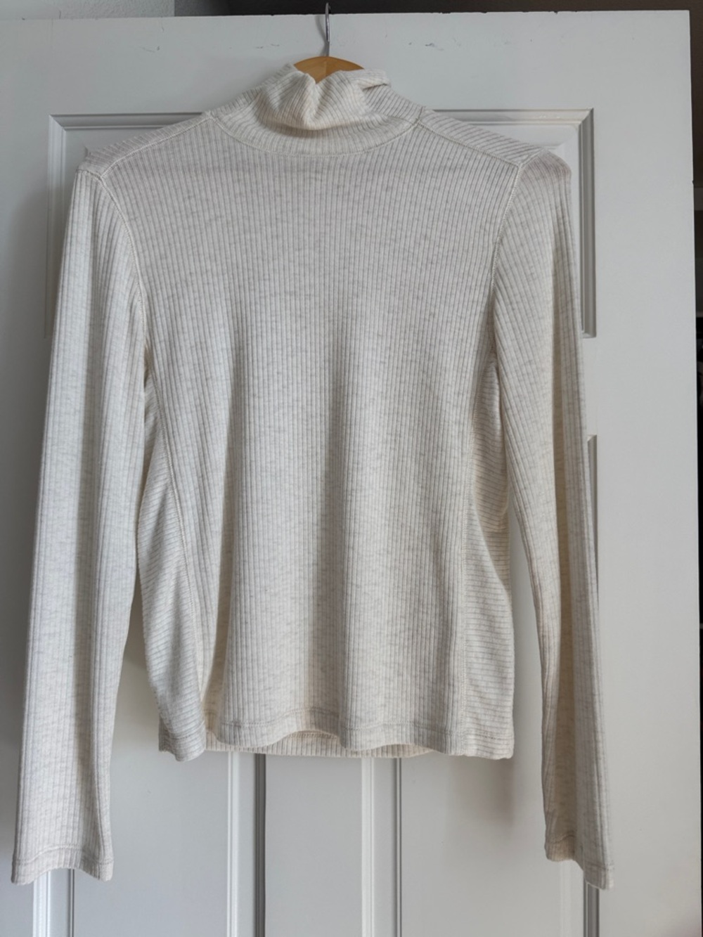 Madewell Cream heathered lightweight Ribbed Turtleneck Long-Sleeve tee shirt